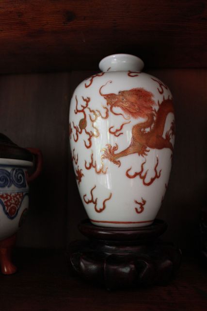 Heirloom White Vase with Dragon